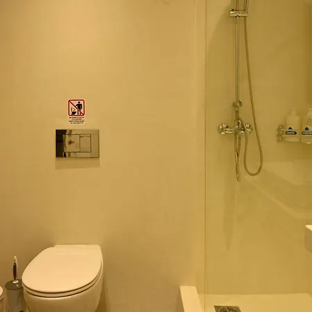 Downtown Superior Apartment *