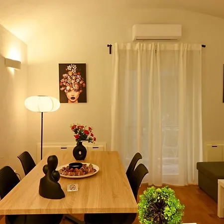 公寓 Downtown Superior 塞萨洛尼基