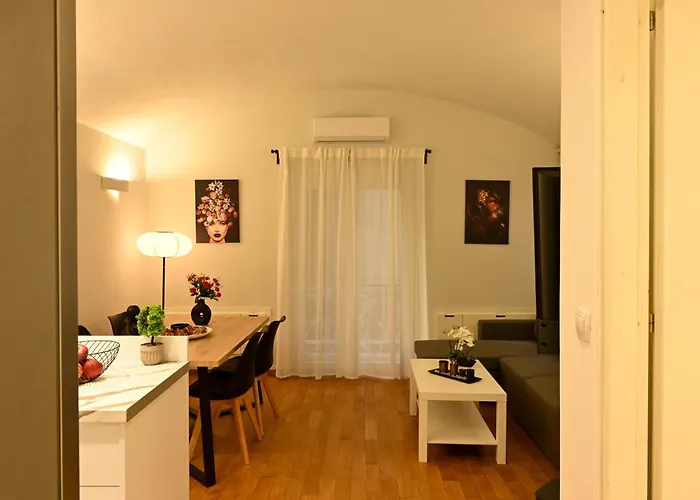 Downtown Superior * סלוניקי
